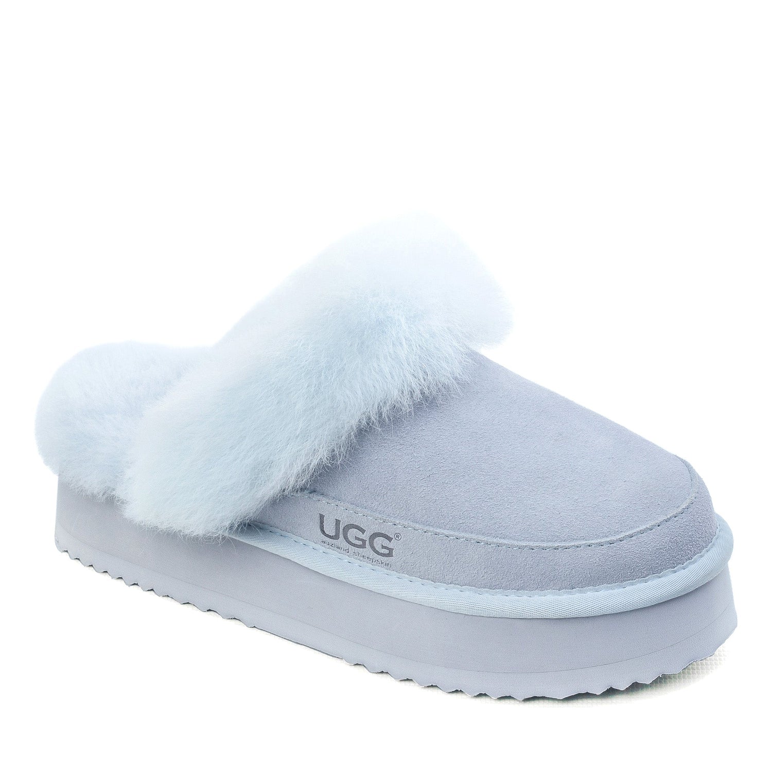 Auzland Classic Platform UGG Scuff Slippers in beige with plush interior and thick sole, displayed on a neutral background.