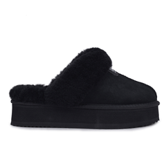 Auzland black Willow Platform UGG slippers featuring a cosy, soft interior and stylish platform sole for comfortable indoor wear.