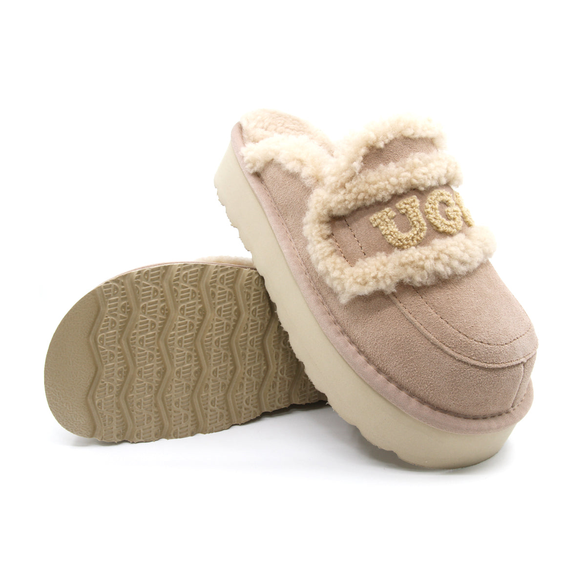 Auzland UGG shearling platform slippers in bronze, cosy women's slip-on shoes with plush shearling lining and sturdy sole.