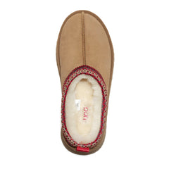 Auzland Mackenzie platform UGG slippers in chestnut with plush interior, featuring a slip-on design and sturdy platform sole.