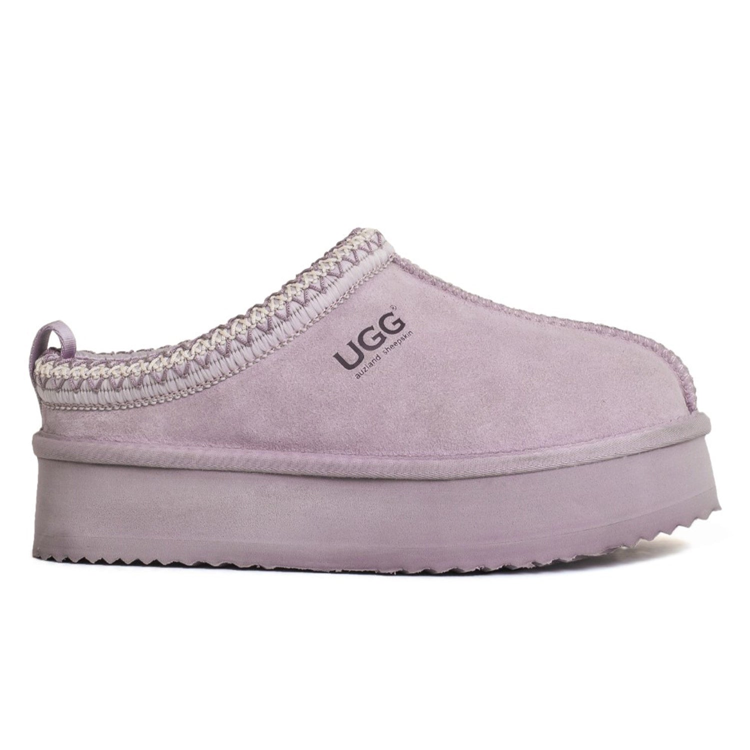 Auzland Mackenzie platform UGG slippers in cosy beige with plush lining and thick sole, suitable for indoor comfort.