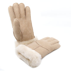 Auzland UGG sheepskin gloves in sand color, showcasing soft sheepskin material and cosy fit.