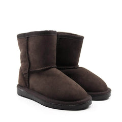 Auzland UGG Kids Short Classic Boots in tan, featuring soft sheepskin lining and durable rubber soles, perfect for winter wear.