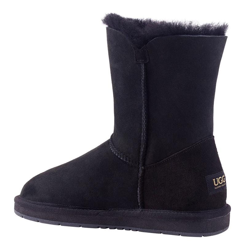 Auzland UGG Premium Short 1-Button Classic Boots for women, featuring a cosy sheepskin lining and stylish short design.