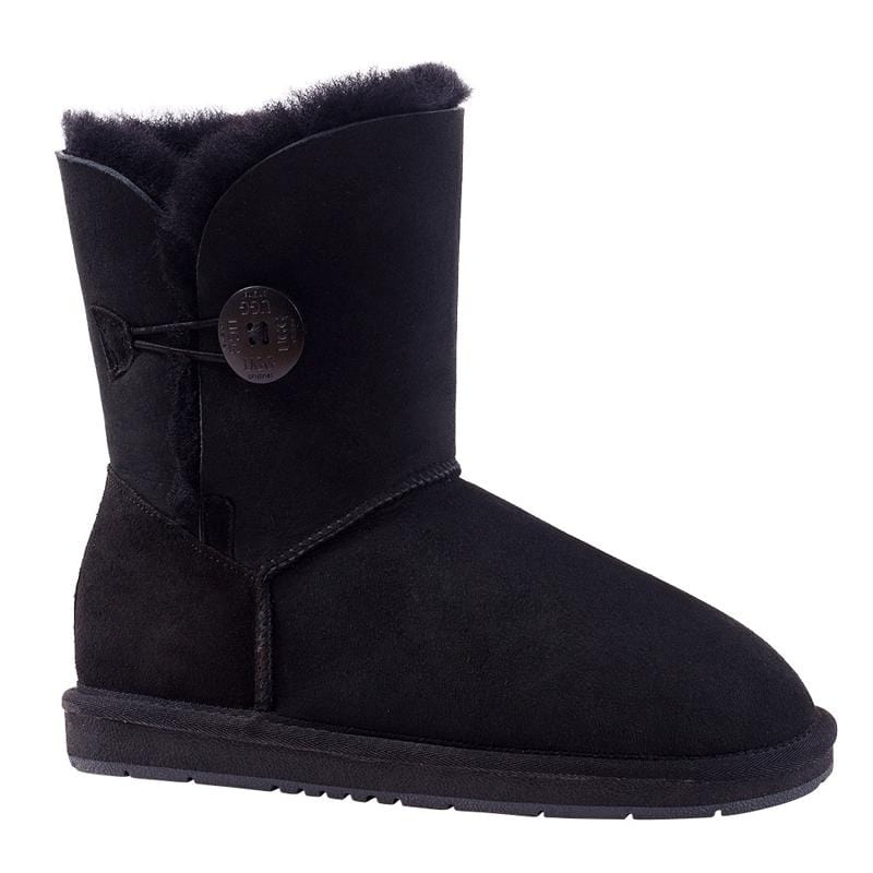 Auzland UGG Premium Short 1-Button Classic Boots in black, women’s and men’s sizes, with a short sheepskin-lined design and button detail.